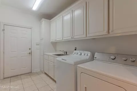 Other - 224 Chestnut Dr, Clinton, MS 39056 photo 11 of 17