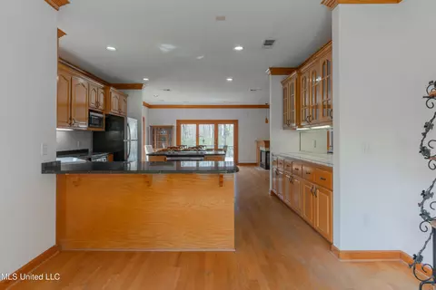 Other - 224 Chestnut Dr, Clinton, MS 39056 photo 6 of 17
