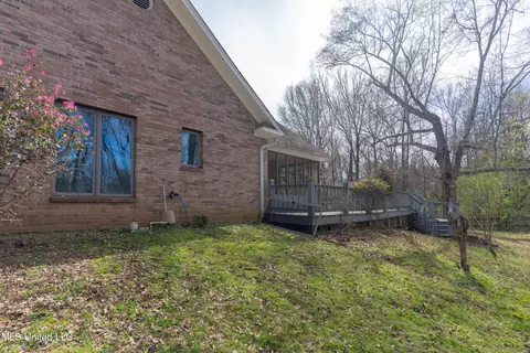 Exterior - 224 Chestnut Dr, Clinton, MS 39056 photo 23 of 25