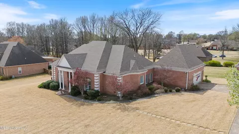 7847 Windersgate Cir, Olive Branch, MS 38654 photo 38