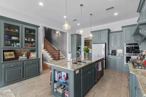 Kitchen - 106 Chestnut Hill Rd, Flora, MS 39071 photo 4 of 6
