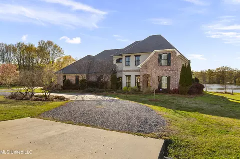 106 Chestnut Hill Rd, Flora, MS 39071