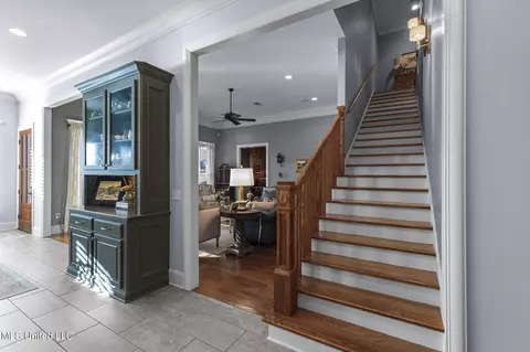 Entry Way - 106 Chestnut Hill Rd, Flora, MS 39071 photo 5 of 5