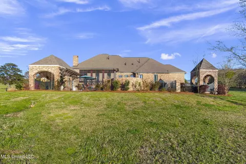 Exterior - 106 Chestnut Hill Rd, Flora, MS 39071 photo 24 of 28