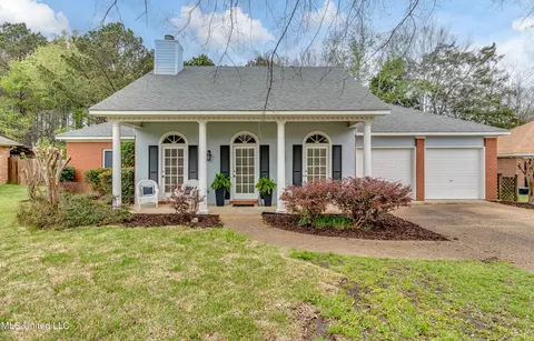 638 Huntington Dr, Madison, MS 39110