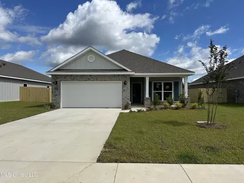 15936 Blue Ridge Dr, Gulfport, MS 39503