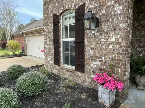 Exterior - 408 Bridgestone Pl, Florence, MS 39073 photo 4 of 25