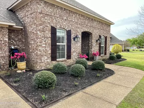 Exterior - 408 Bridgestone Pl, Florence, MS 39073 photo 5 of 25
