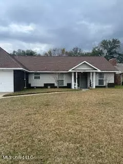 888 Carolee Cir, Biloxi, MS 39532