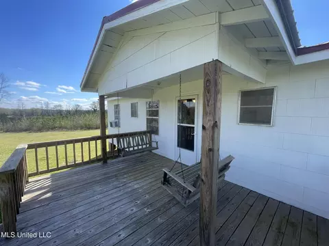 Exterior - 388 Delancey Rd, Braxton, MS 39044 photo 5 of 9