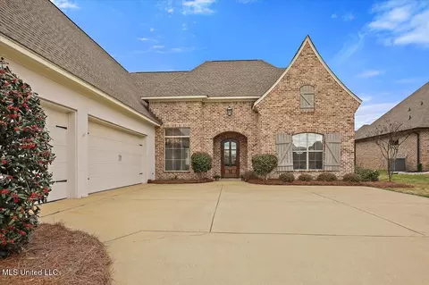Exterior - 105 Camden Trl, Madison, MS 39110 photo 3 of 6