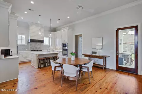 Dining - 105 Camden Trl, Madison, MS 39110 photo 1 of 5
