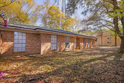 14314 Lemoyne Blvd, Biloxi, MS 39532