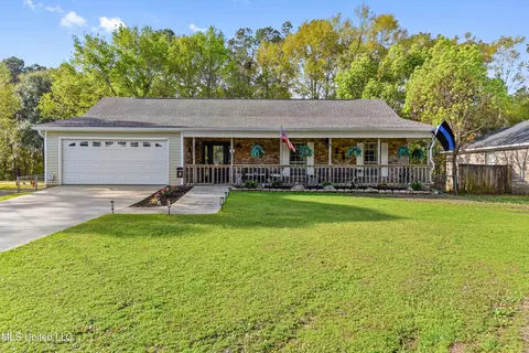 16031 Towerbridge Ave, Biloxi, MS 39532