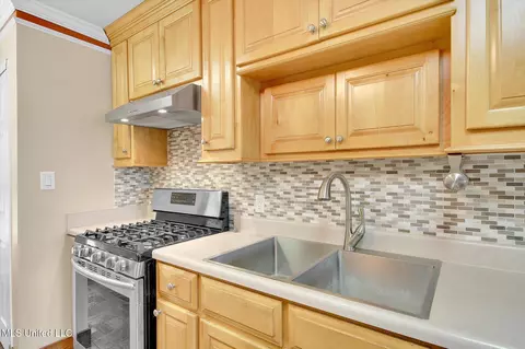 Kitchen - 10242 Webb Ln, Biloxi, MS 39532 photo 4 of 5