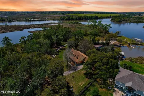 View/Area - 10242 Webb Ln, Biloxi, MS 39532 photo 8 of 8