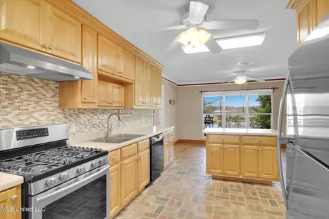 Kitchen - 10242 Webb Ln, Biloxi, MS 39532 photo 1 of 5