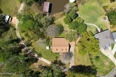 View/Area - 10242 Webb Ln, Biloxi, MS 39532 photo 6 of 8