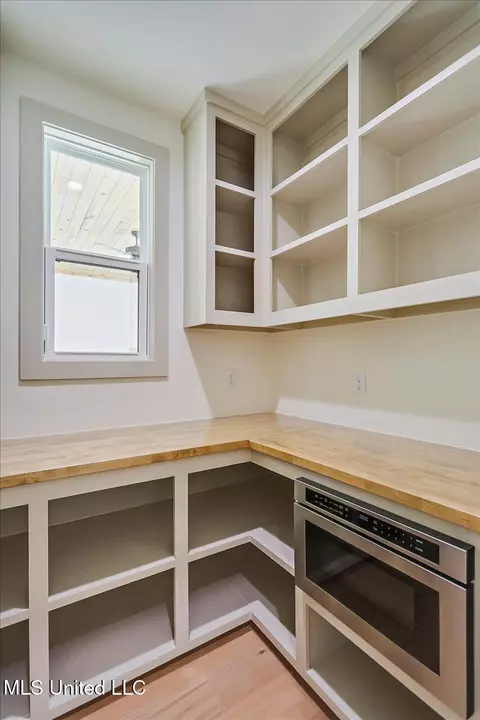 Kitchen - 202 Bronson Bnd, Flowood, MS 39232 photo 5 of 5