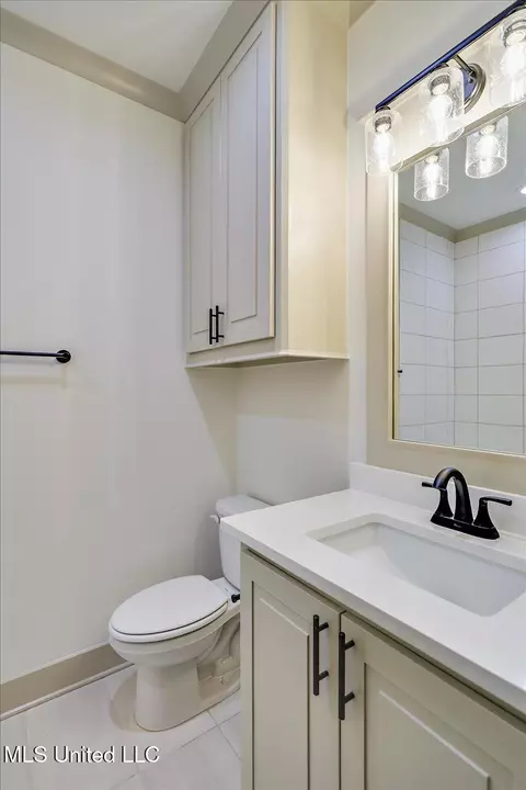 Bath - 202 Bronson Bnd, Flowood, MS 39232 photo 5 of 5