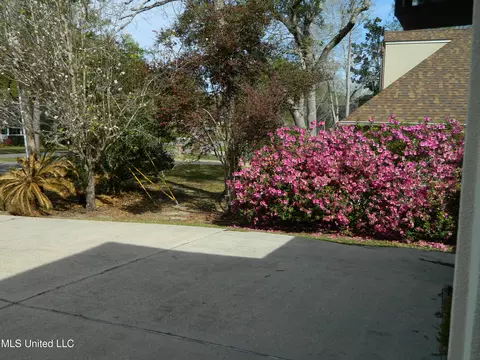 7948 Hilo Way, Diamondhead, MS 39525 photo 3