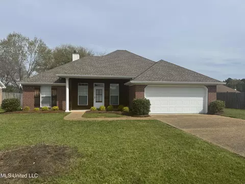 104 Laurel Park Pl, Pearl, MS 39208