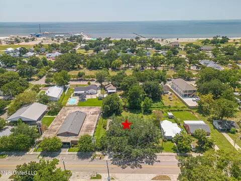 View/Area - 121 E Second St, Long Beach, MS 39560 photo 1 of 2
