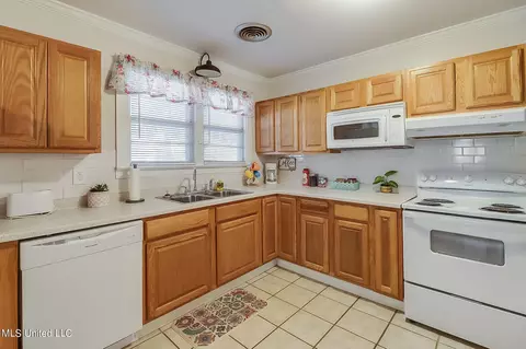 Kitchen - 121 E Second St, Long Beach, MS 39560 photo 1 of 1