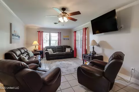 Living - 121 E Second St, Long Beach, MS 39560 photo 2 of 2