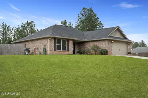 19496 Rudd Dr, Saucier, MS 39574 photo 3