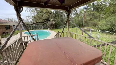 520 Mockingbird Dr, Long Beach, MS 39560 photo 26