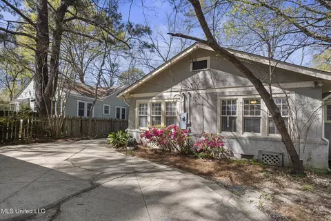 Exterior - 3992 Council Cir, Jackson, MS 39206 photo 9 of 9