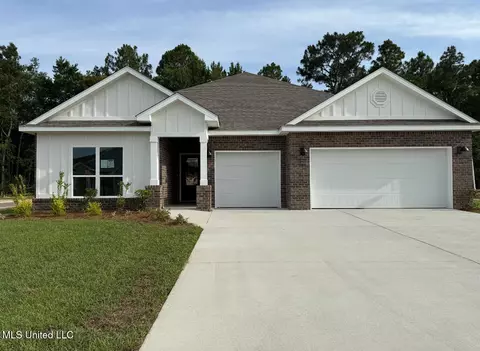 13433 Crane Dr, Vancleave, MS 39565