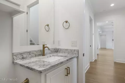 Entry Way - 101 Harbour Lndg, Madison, MS 39110 photo 2 of 4