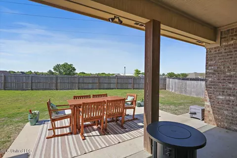 Exterior - 210 Buttonwood Ln, Canton, MS 39046 photo 5 of 6
