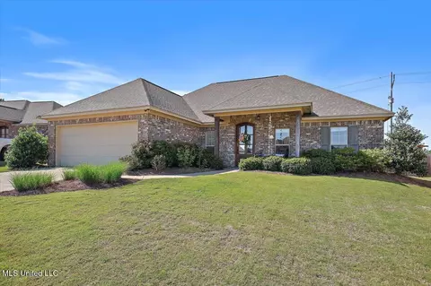 Exterior - 210 Buttonwood Ln, Canton, MS 39046 photo 2 of 6