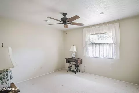 Bedroom - 5175 Reddoch Dr, Jackson, MS 39211 photo 5 of 8