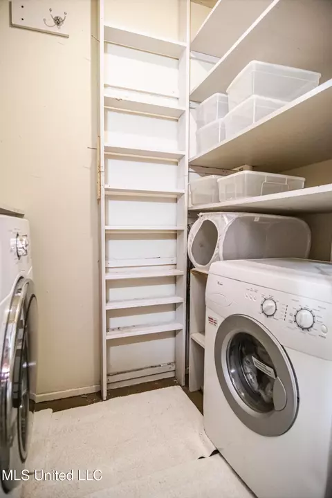 Other - 5175 Reddoch Dr, Jackson, MS 39211 photo 3 of 6