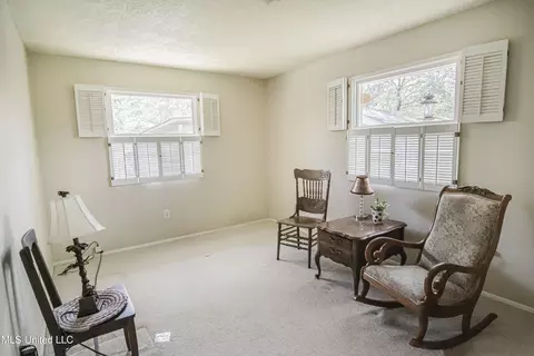 Bedroom - 5175 Reddoch Dr, Jackson, MS 39211 photo 6 of 8