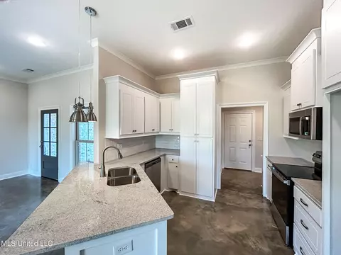 126 Jody Dr, Canton, MS 39046 photo 6
