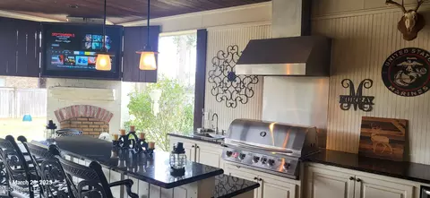Kitchen - 117 Grayhawk Cv, Madison, MS 39110 photo 5 of 6