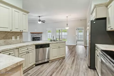 Other - 626 Lexington Dr, Florence, MS 39073 photo 1 of 8