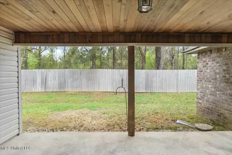 Other - 626 Lexington Dr, Florence, MS 39073 photo 7 of 8