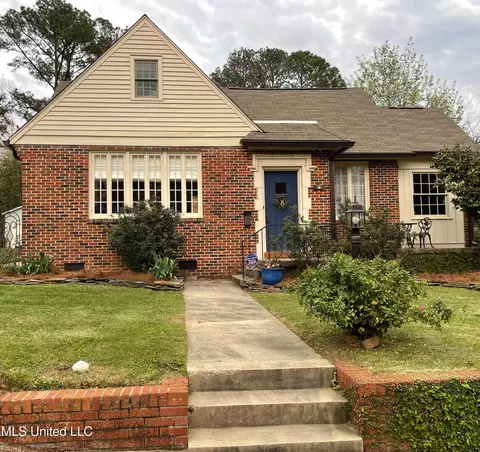 1222 Greymont Ave, Jackson, MS 39202