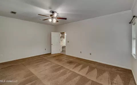 Bedroom - 110 E Sunset Dr, Brandon, MS 39042 photo 9 of 9