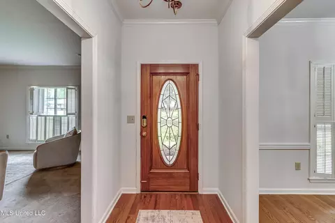 Entry Way - 110 E Sunset Dr, Brandon, MS 39042 photo 1 of 1