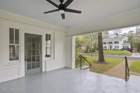 1229 Poplar Blvd, Jackson, MS 39202 photo 4