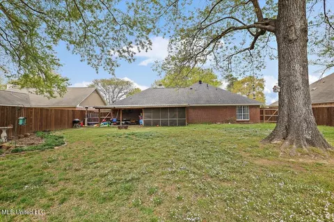 Exterior - 5005 Bay Brg, Flowood, MS 39232 photo 6 of 8