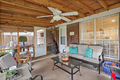 Exterior - 5005 Bay Brg, Flowood, MS 39232 photo 4 of 8
