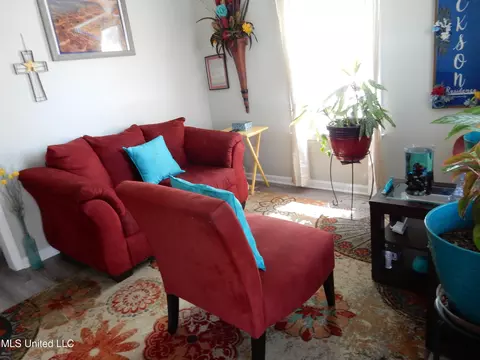 Living - 3830 S Baldwin Rd, Hernando, MS 38632 photo 1 of 2